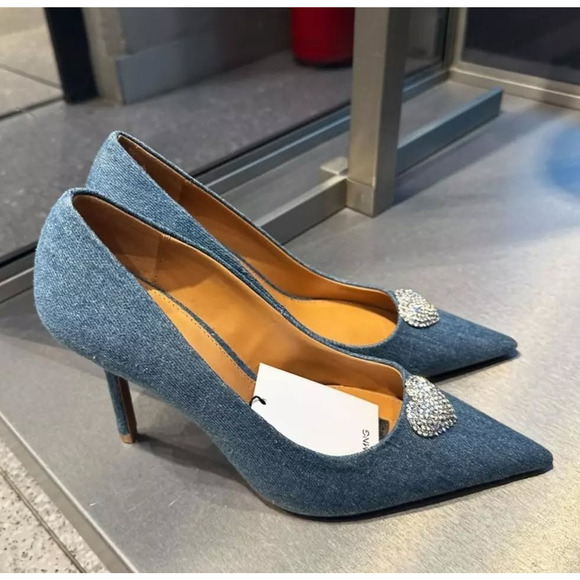 MANGO Embellished Heels NWT | Denim Point Toe w/ Rhinestone Heart - Picture 11 of 16
